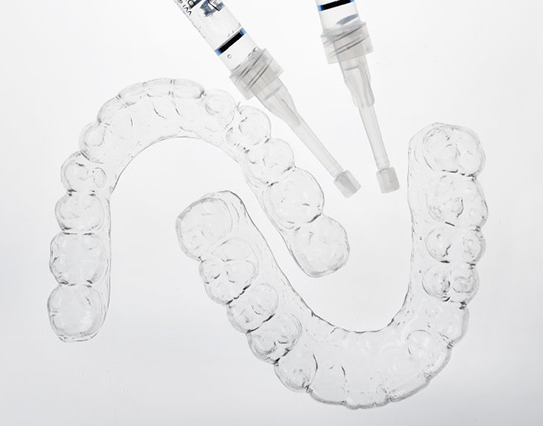 take-home teeth whitening trays and gel 